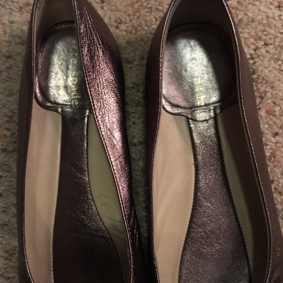 Kate Spade flats. READ DESCRIPTION - Picture 6 of 6